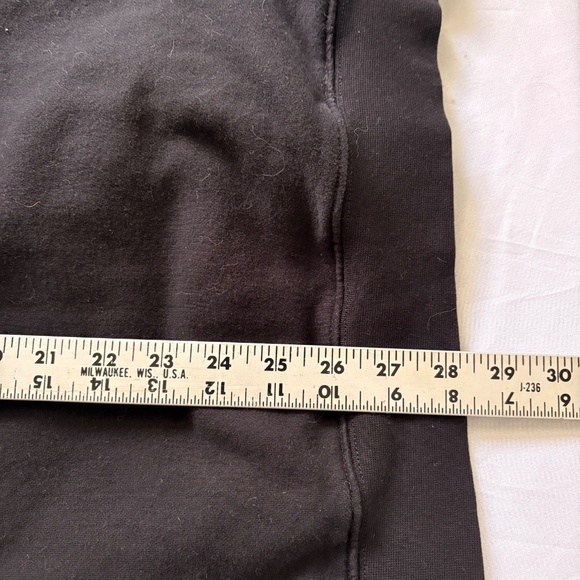 Critical Role Villains Beware Game Over Pixel Art Black Sweatshirt - Large NWOT - Picture 15 of 15